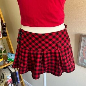 plaid micro mini skirt 🎸